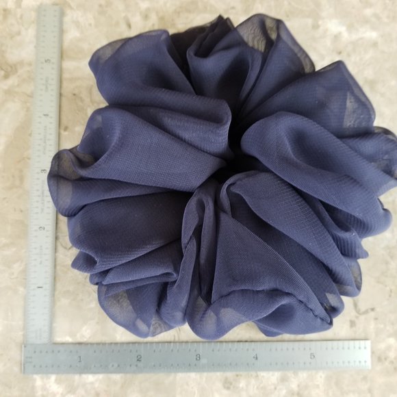 NEW Hair Accessories: Navy Blue Scrunchie and Black Bow Clip - Picture 2 of 4